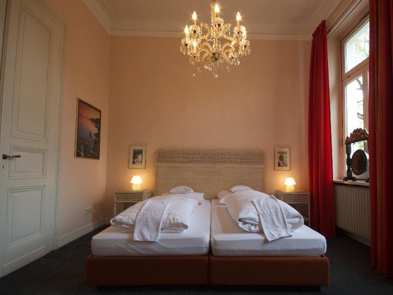 Hotel Am Hohenzollernplatz Бонн Екстер'єр фото