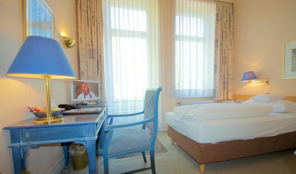 Hotel Am Hohenzollernplatz Бонн Екстер'єр фото
